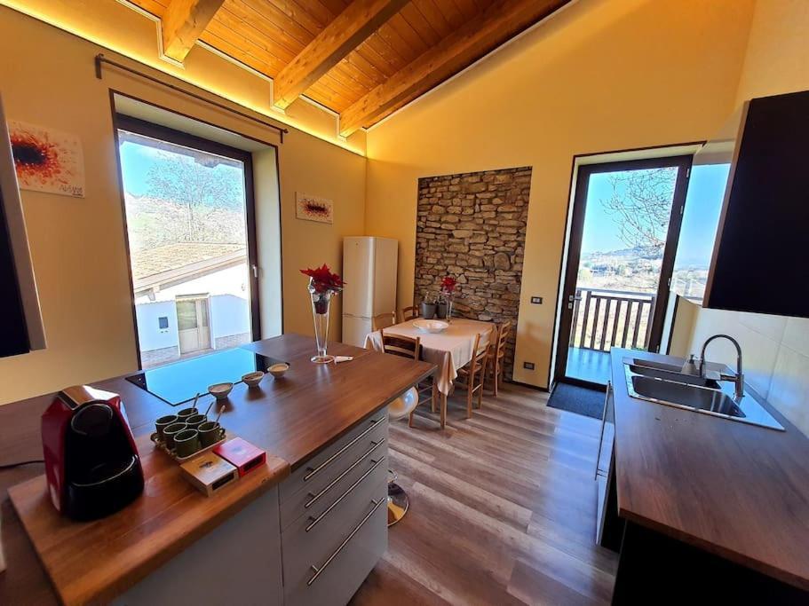 Villa Cristallo Private Apartment Fontanelice Bagian luar foto